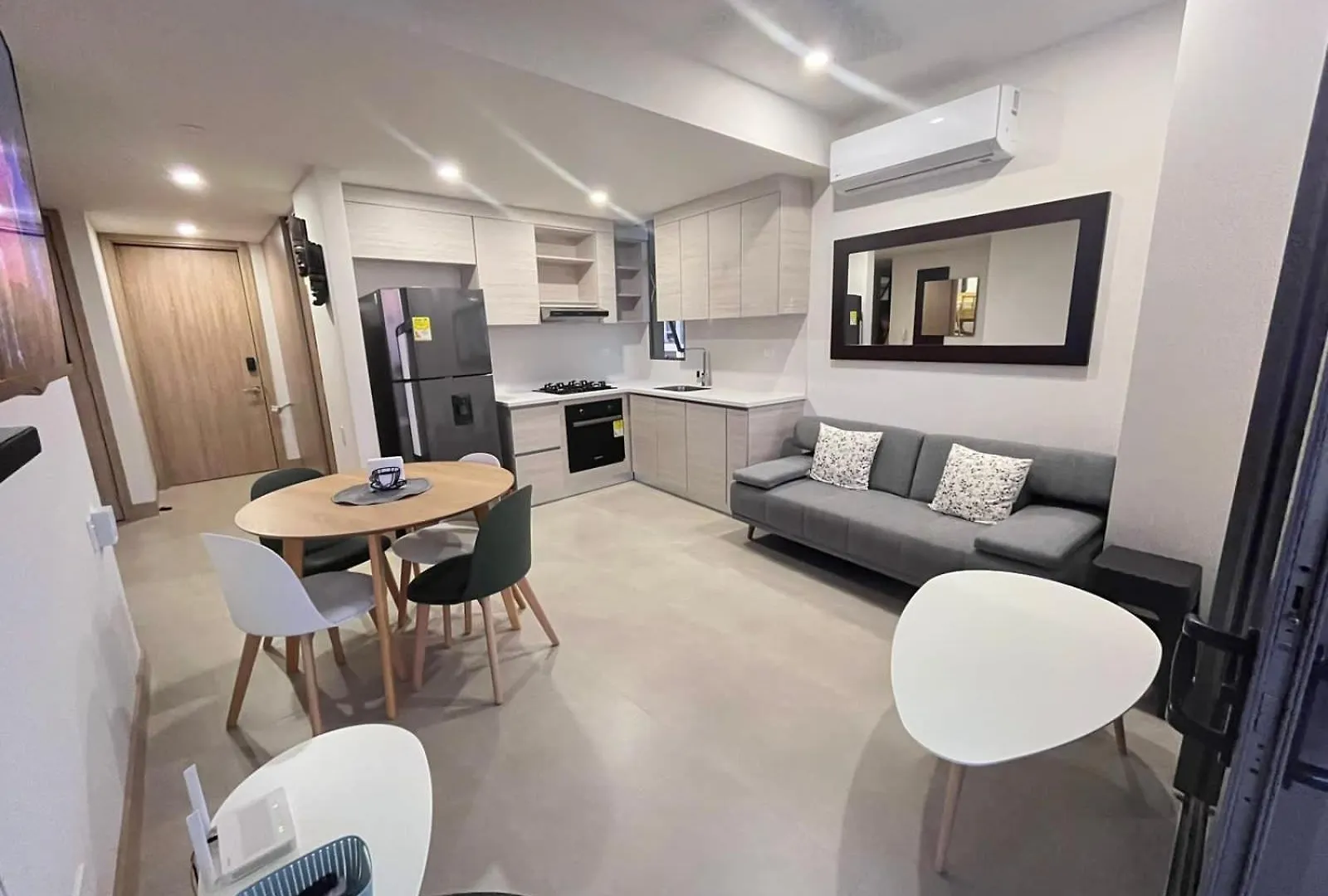 Apartamento 2 Habitaciones En Condominio Morros Zoe Cartagena Frente Al Mar 0*,